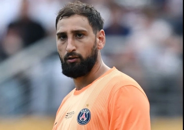 Manchester City Closing In As PSG Slashes Gianluigi Donnarumma Price
