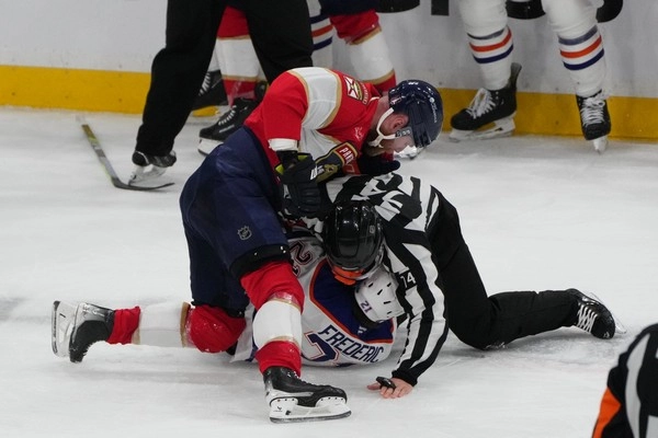 Are Ice Hockey Penalty Minutes Bettable?