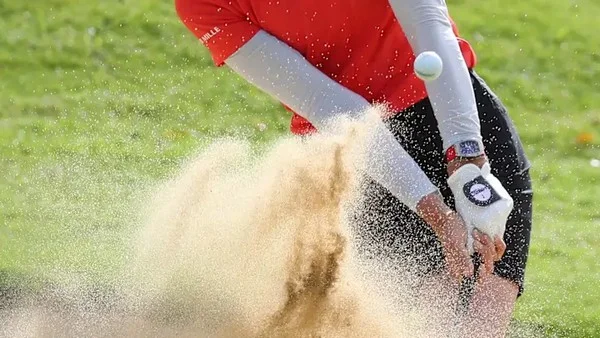 Does a sand save swing live betting momentum?