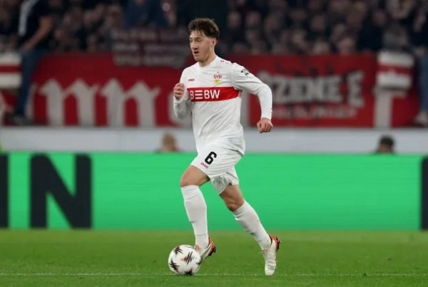 Should Bayern Munich bring Angelo Stiller back to the Allianz Arena?