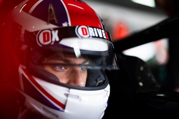 Can racing driver psychology help identify winning odds?