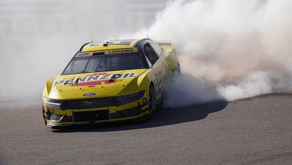 How powerful is racing fuel gamble in driver strategy?