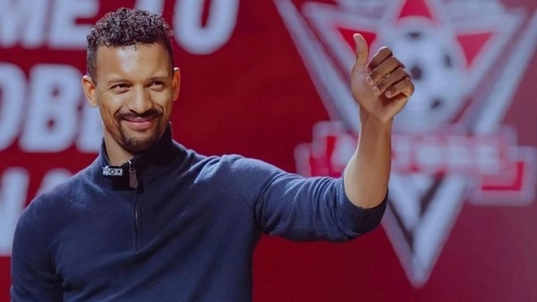 Luis Nani - Nani makes surprise return to professional football at the age of thirty-nine