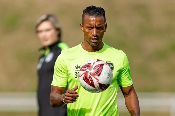 Luis Nani - Nani makes surprise return to professional football at the age of thirty-nine
