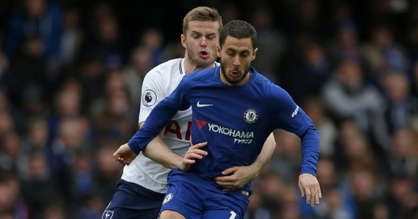 Is the trend of tactical errors becoming a major hallmark in modern football?